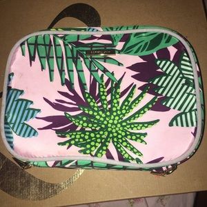 Makeup bag